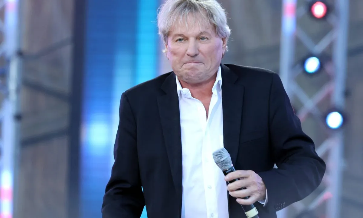 Bernhard Brink kämpft nach Schlaganfall: Ein Blick auf seine Rückkehr zur Musik